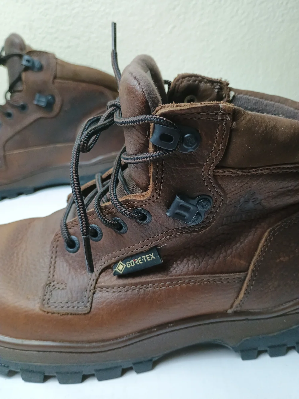 Rocky Men's 8 Brown Leather GORE-TEX Hiking Work Boots - Oil And Slip Resistant